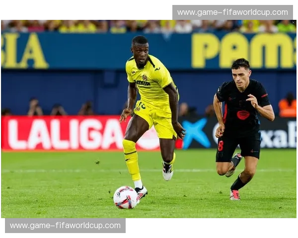 足球史上的经典对决：比利亚vs社会，一场激情与荣耀的碰撞